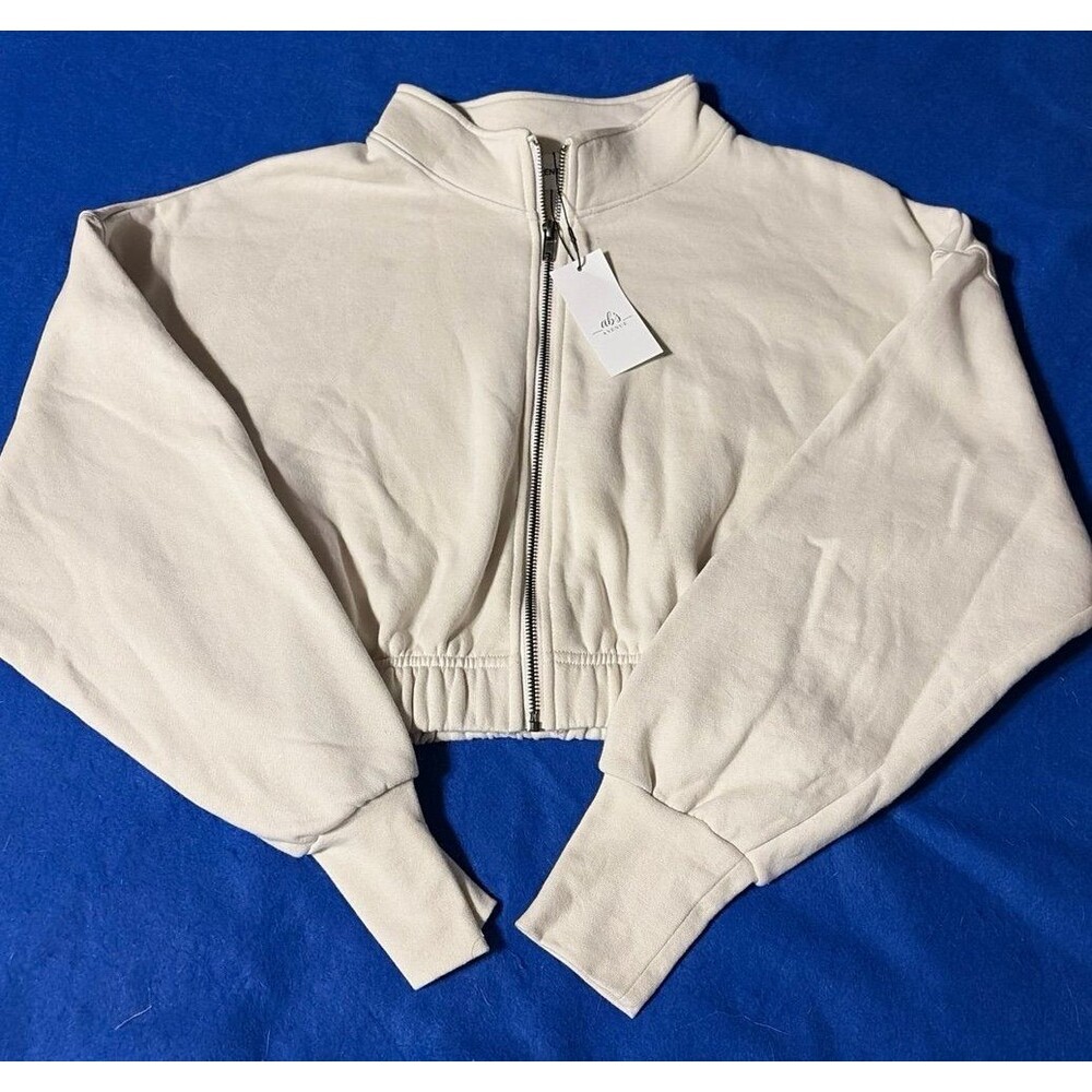 NWT Talentless Cropped Zip-Up Jacket Ivory Size L